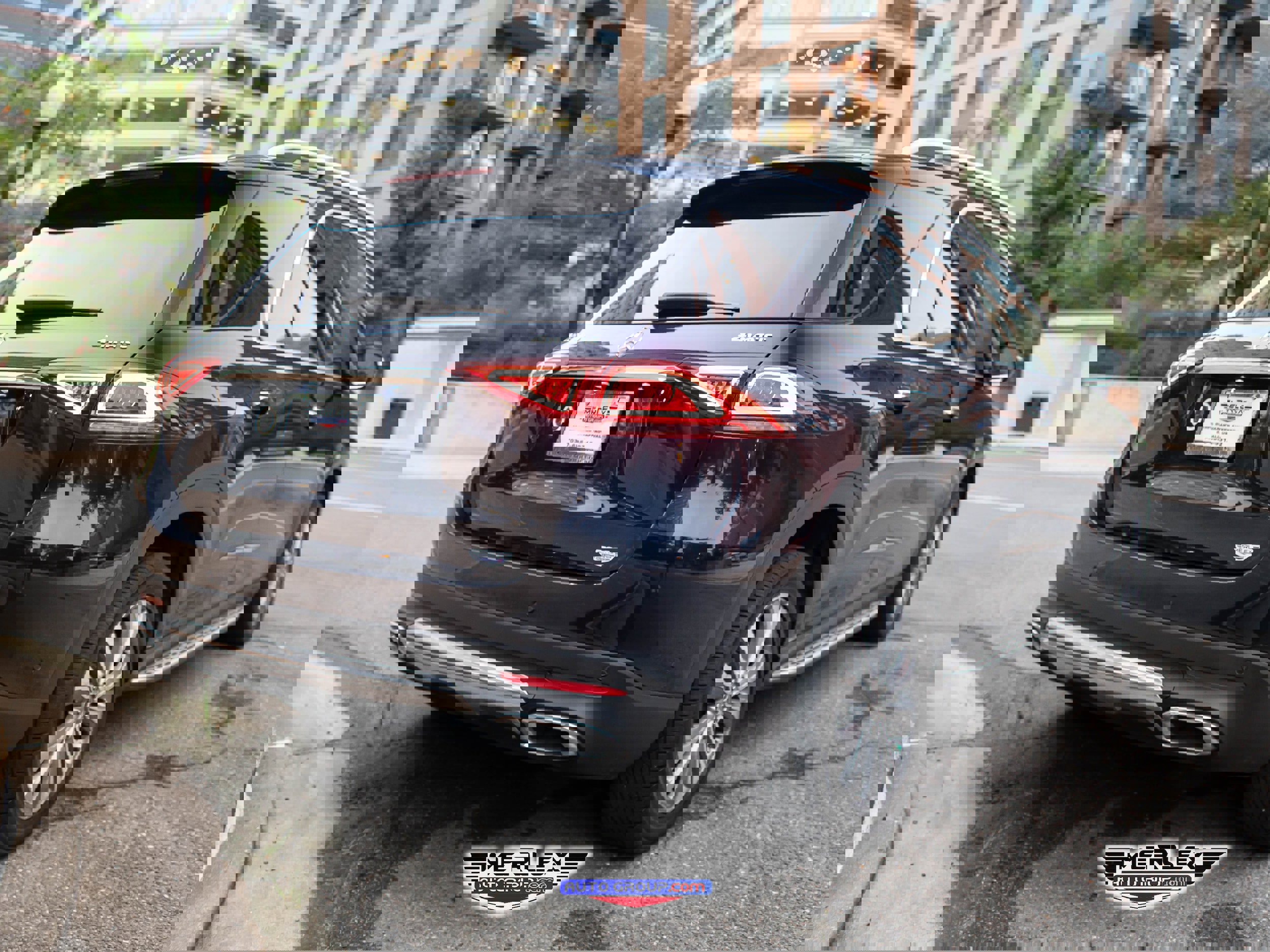 Used 2021 Mercedes-Benz GLE 350 350 4MATIC w/ Premium Package image 7