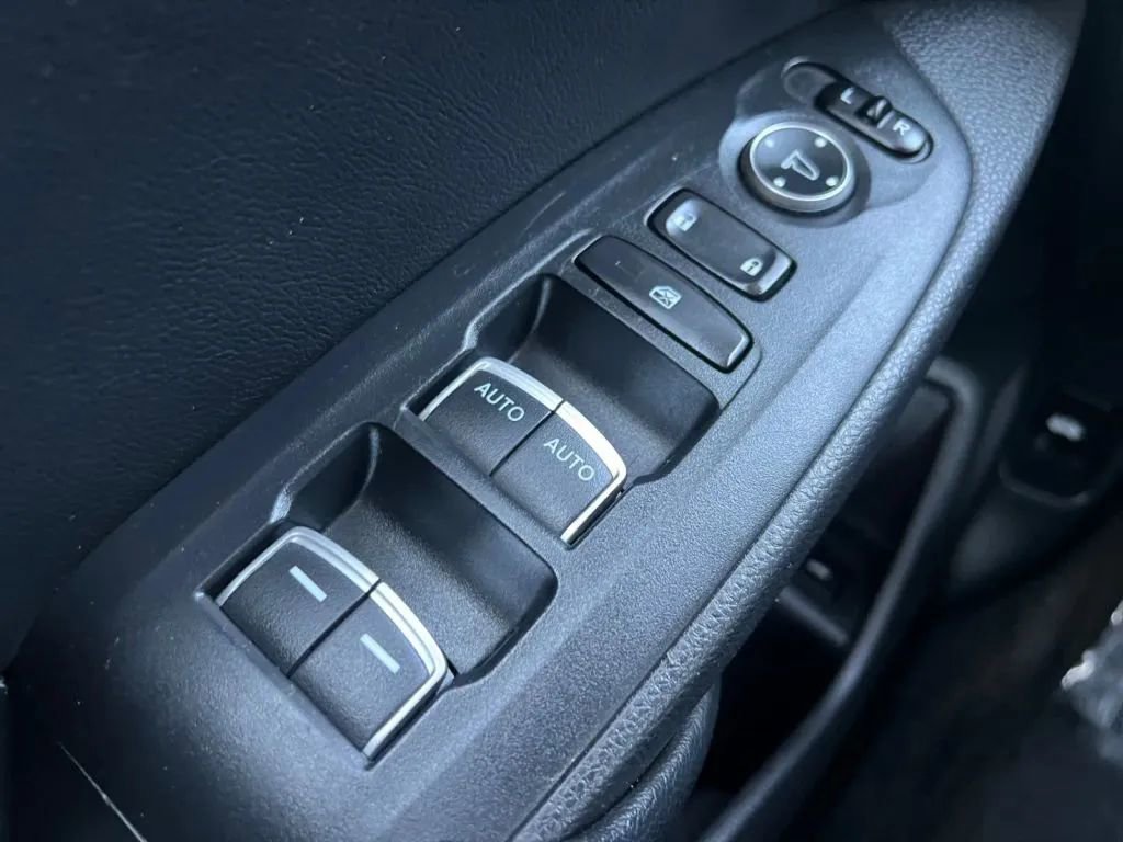 Used 2018 Honda Accord Touring image 43