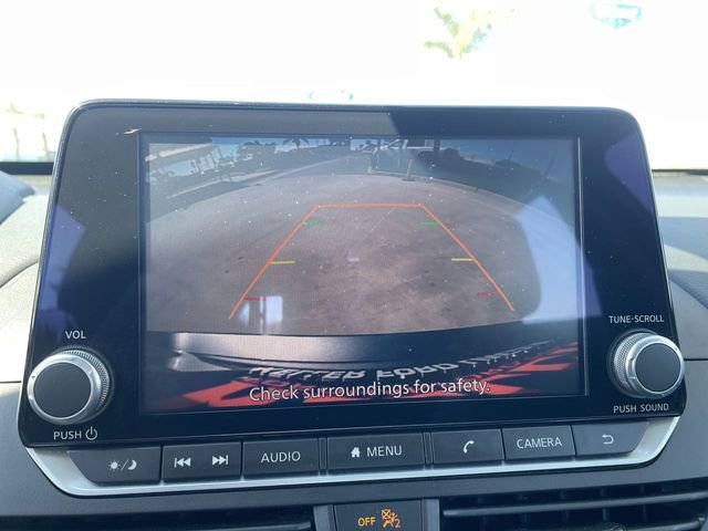 Used 2023 Nissan Altima 2.5 SV FWD image 14