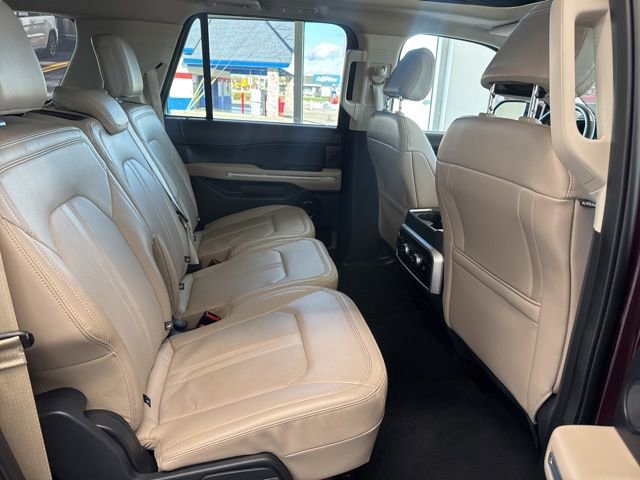 Used 2024 Ford Expedition Max Limited image 12