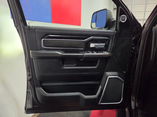 Used 2022 RAM 3500 Laramie image 34