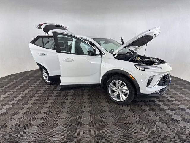 Used 2025 Buick Encore GX Preferred image 15