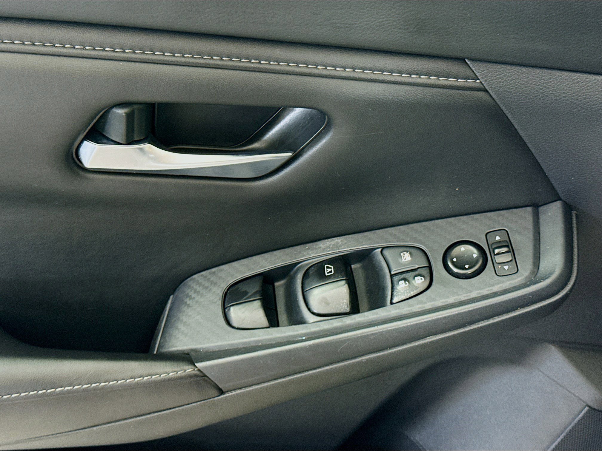 Used 2022 Nissan Sentra SV FWD image 24