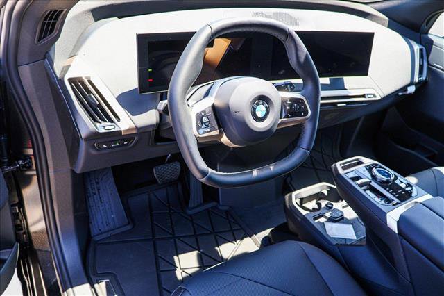New 2026 BMW iX xDrive60 w/ Premium Package image 10