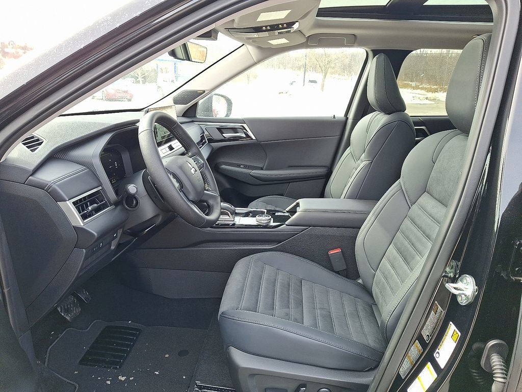 New 2026 Mitsubishi Outlander SE AWD/4WD image 6