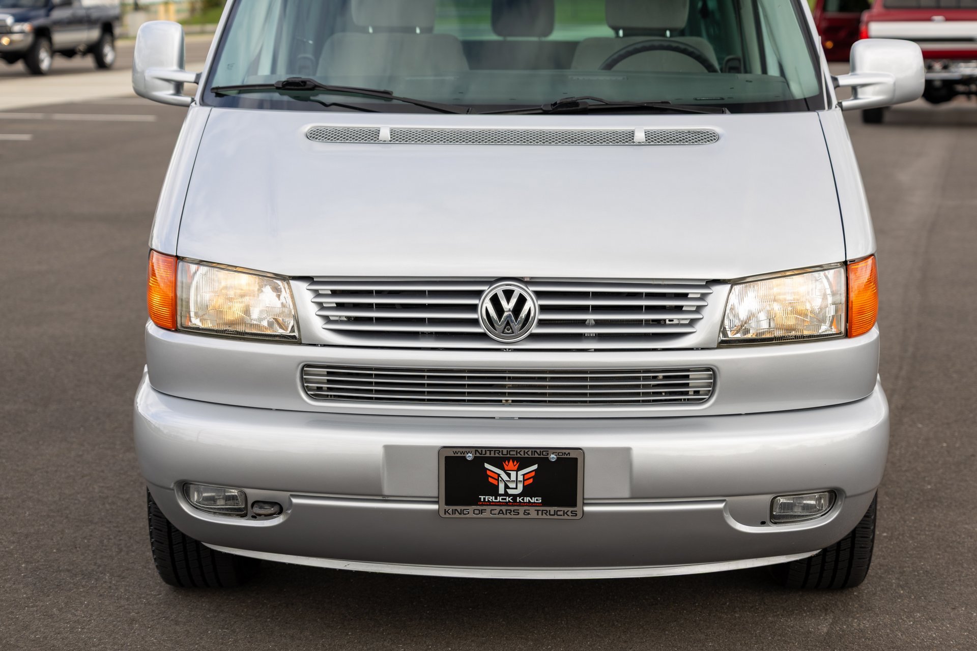 Used 2002 Volkswagen Eurovan MV FWD image 24