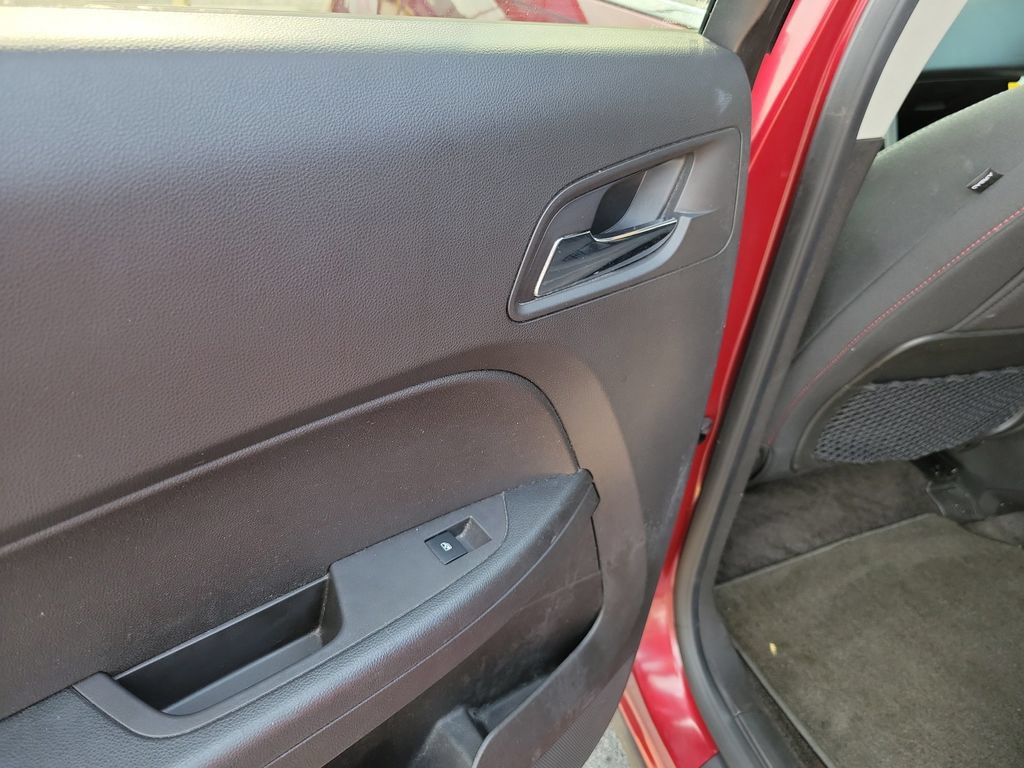 Used 2010 Chevrolet Equinox LT FWD image 17