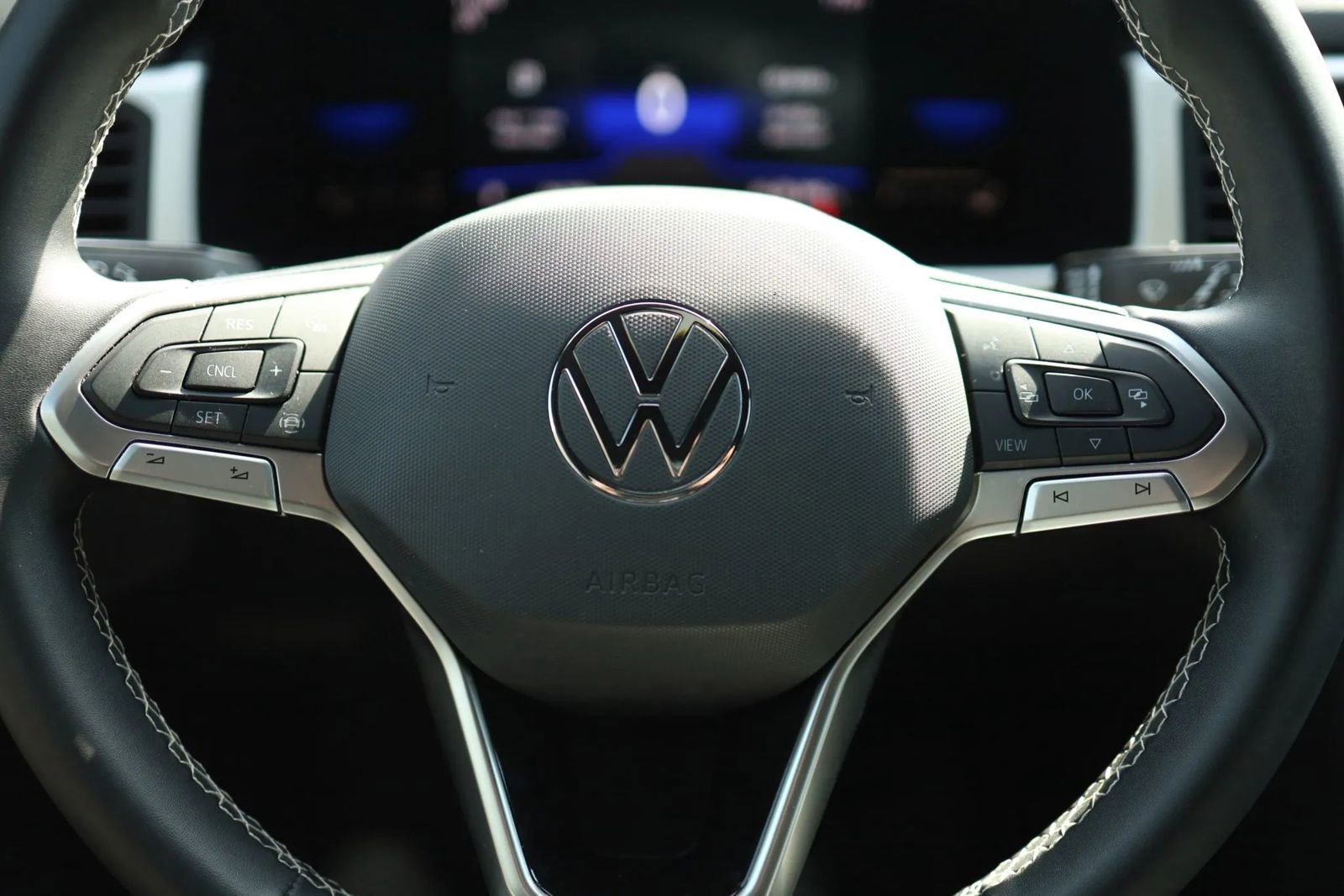 Used 2022 Volkswagen Atlas Cross Sport SE image 20