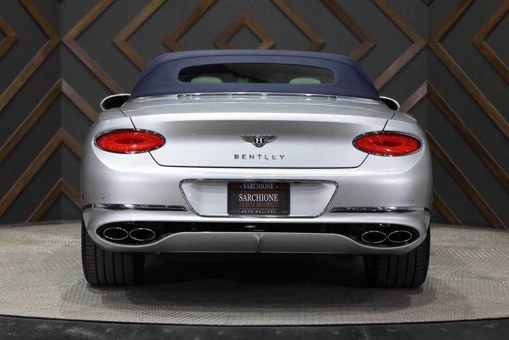 Used 2021 Bentley Continental GT image 14