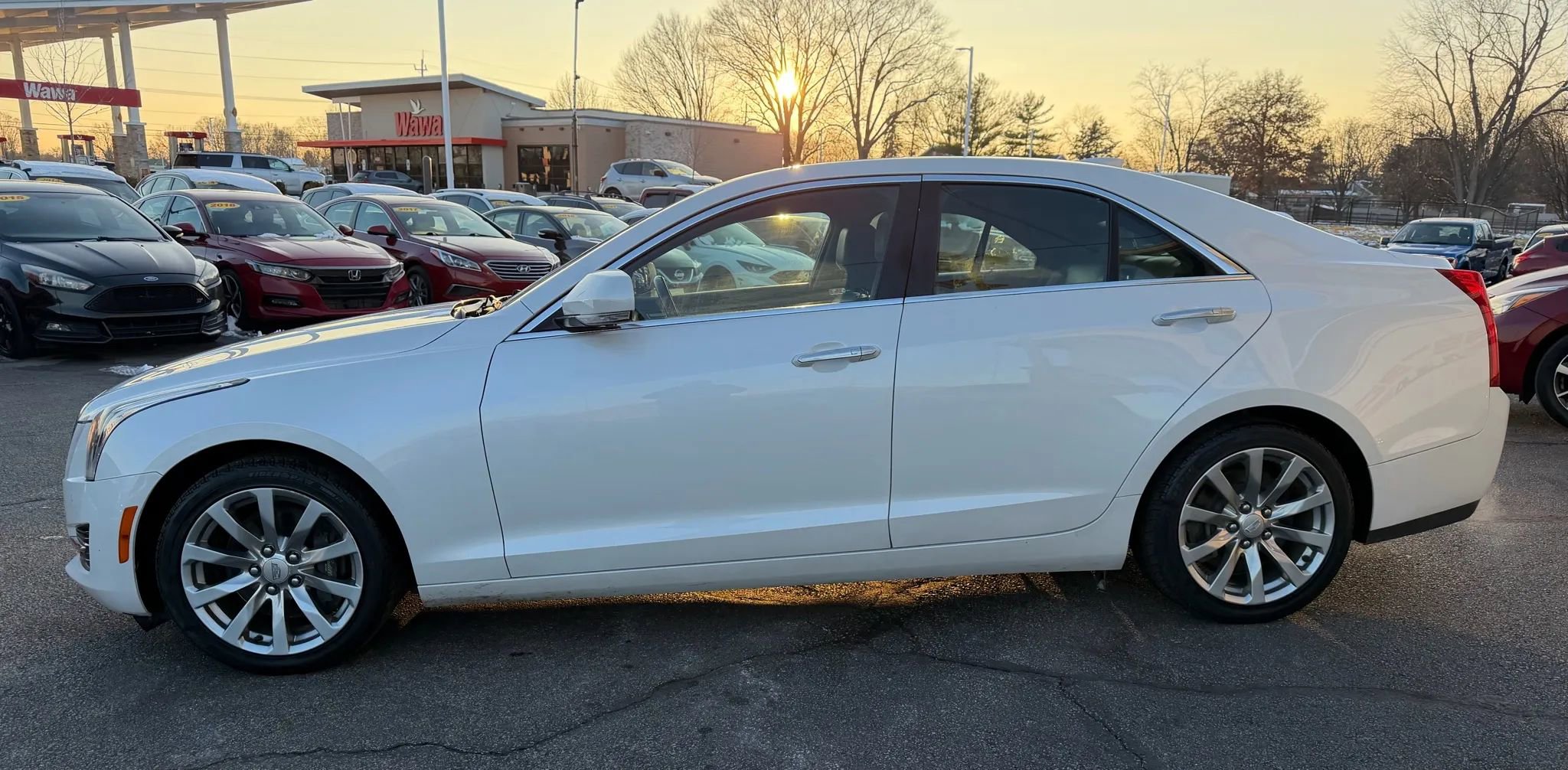 Used 2018 Cadillac ATS Luxury image 2