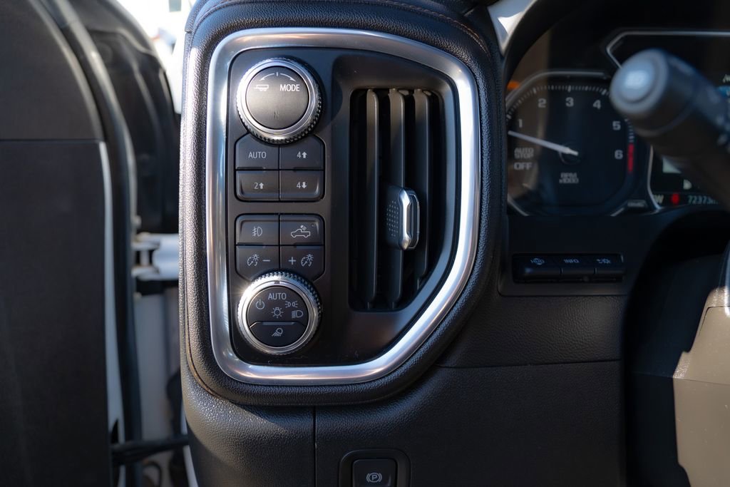 Used 2021 GMC Sierra 1500 AT4 w/ AT4 Premium Package image 17