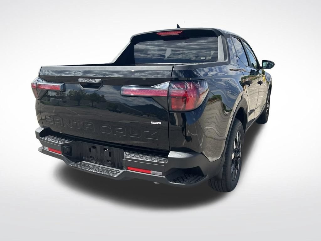 Used 2026 Hyundai Santa Cruz SE AWD/4WD image 5