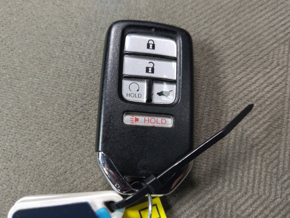 Used 2021 Honda Pilot EX image 32