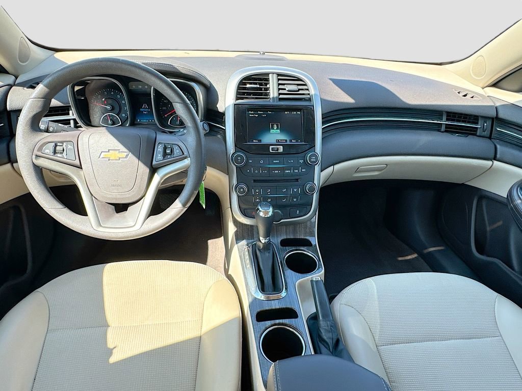 Used 2015 Chevrolet Malibu LT image 26