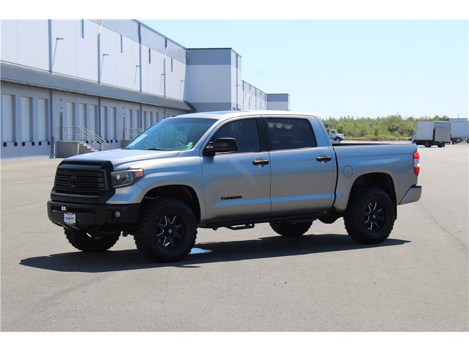 Used 2017 Toyota Tundra Limited w/ Limited Premium Package image 1