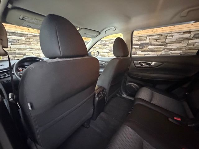 Used 2017 Nissan Rogue S w/ S Appearance Package AWD/4WD image 28