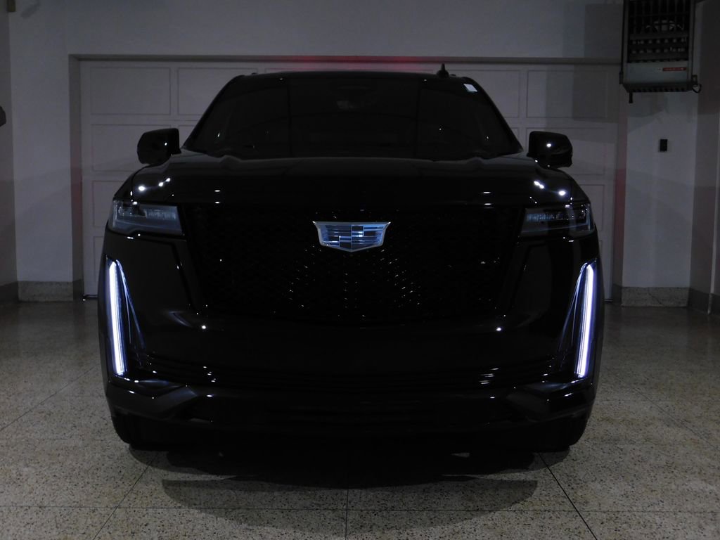 Used 2024 Cadillac Escalade ESV Sport w/ Touring Package AWD/4WD image 13
