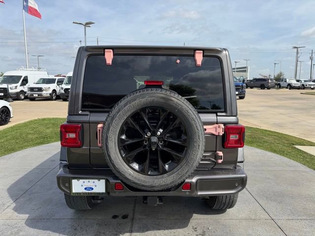 Used 2021 Jeep Wrangler Unlimited Sahara image 5