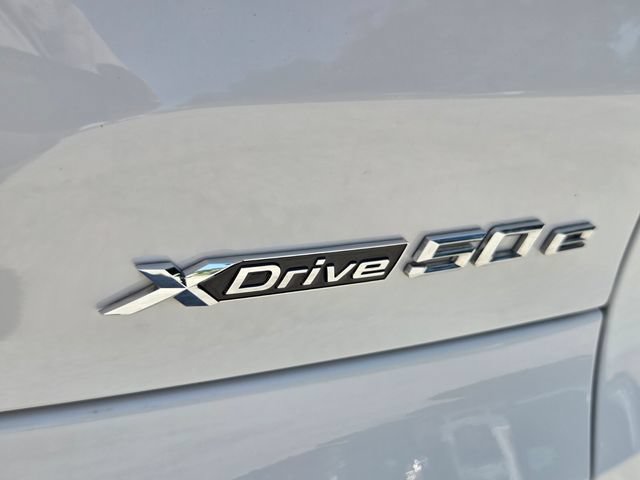 Used 2025 BMW X5 xDrive50e AWD/4WD image 18