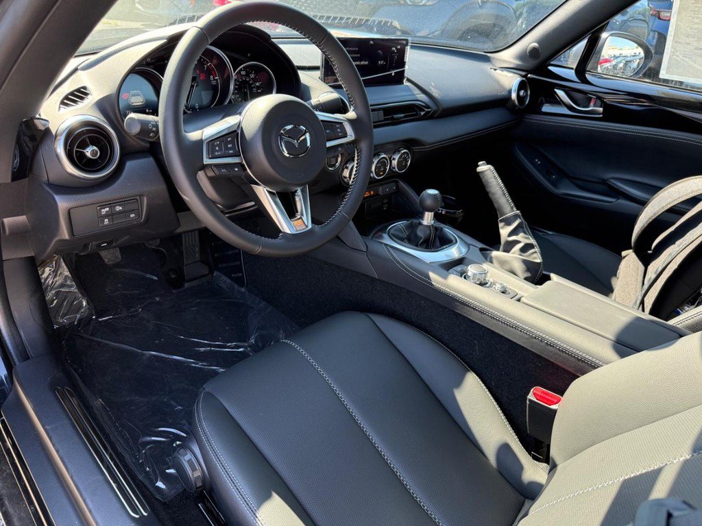 New 2026 MAZDA MX-5 Miata RF Grand Touring RWD image 5