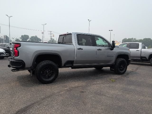 Used 2026 Chevrolet Silverado 2500 ZR2 w/ LPO, Dark Essentials Package AWD/4WD image 11