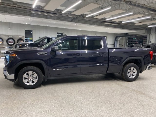Used 2022 GMC Sierra 1500 SLE image 10