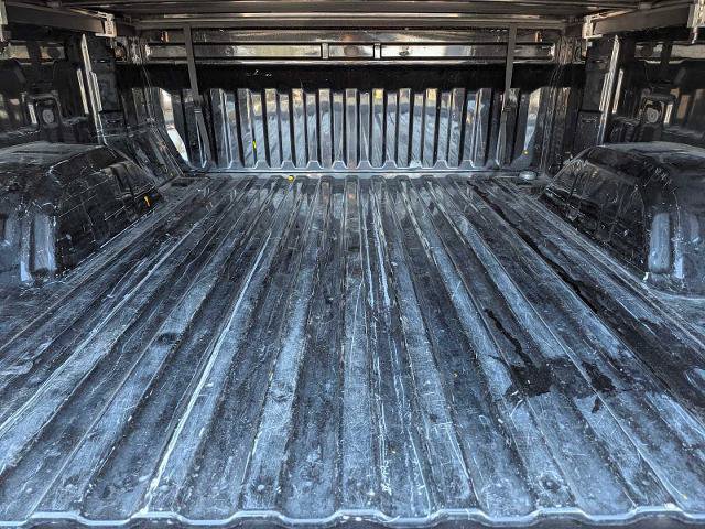Used 2022 Chevrolet Silverado 1500 LT Trail Boss AWD/4WD image 28