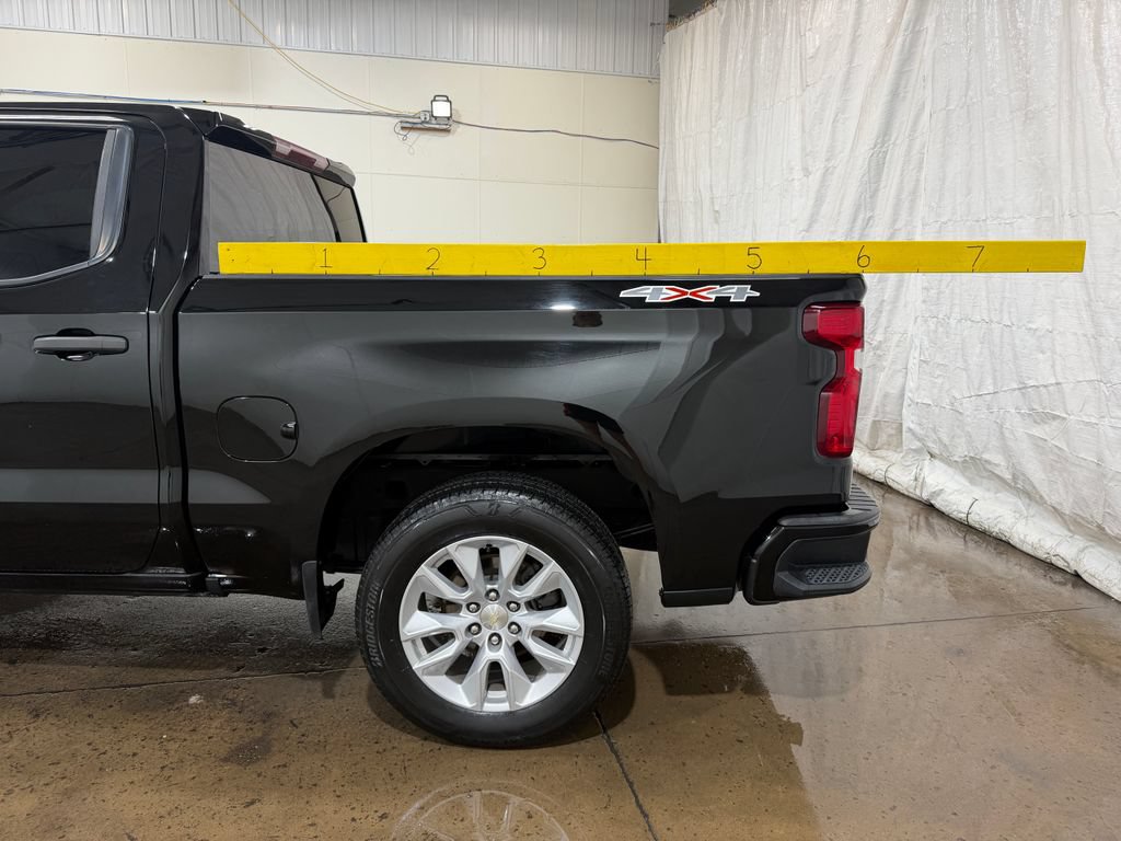 Used 2022 Chevrolet Silverado 1500 Custom AWD/4WD image 8