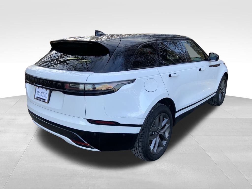 Certified 2026 Land Rover Range Rover Velar Dynamic SE image 6