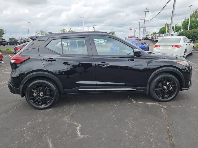 Certified 2024 Nissan Kicks SR w/ SR Premium Package FWD image 8