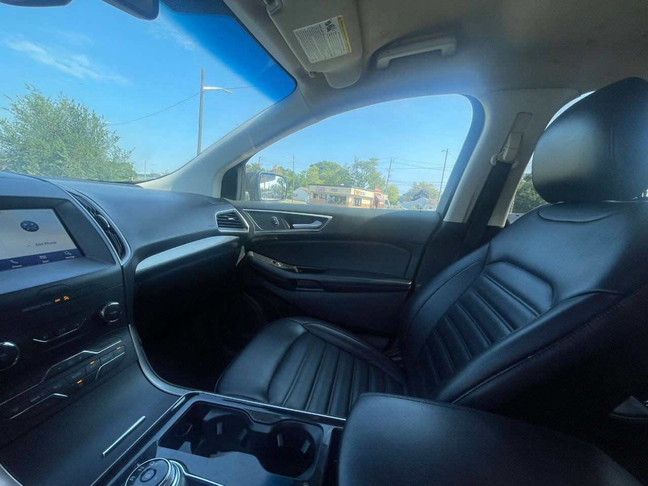 Used 2019 Ford Edge SEL w/ Equipment Group 201A image 10