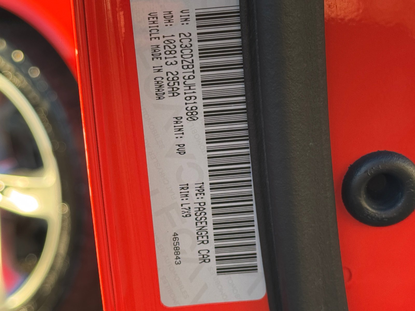 Used 2018 Dodge Challenger R/T w/ Driver Convenience Group image 33