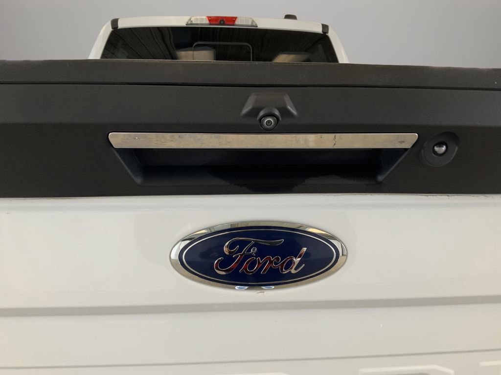 Used 2022 Ford F250 Lariat w/ Lariat Ultimate Package AWD/4WD image 15