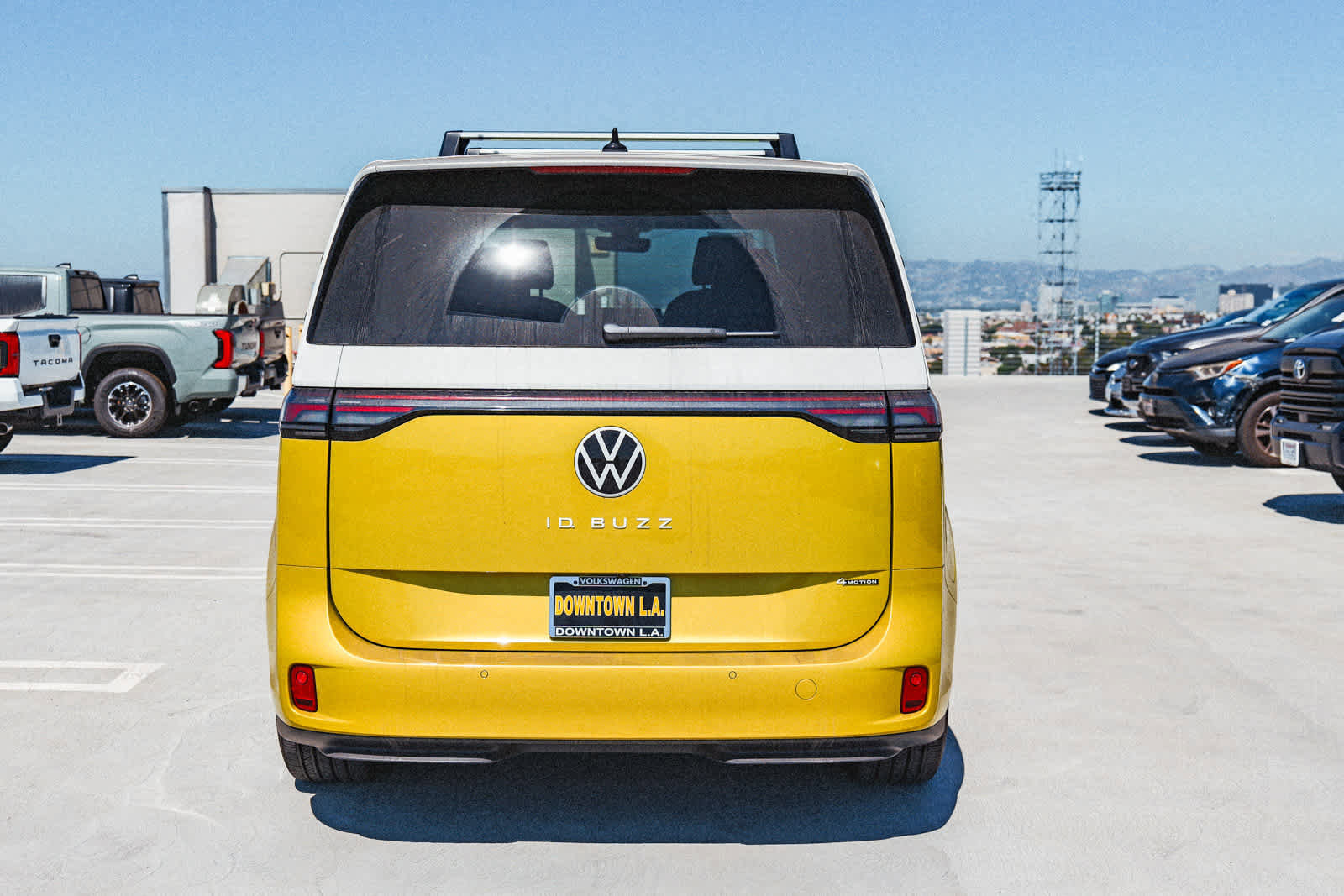 New 2025 Volkswagen ID. Buzz 1st Edition image 5