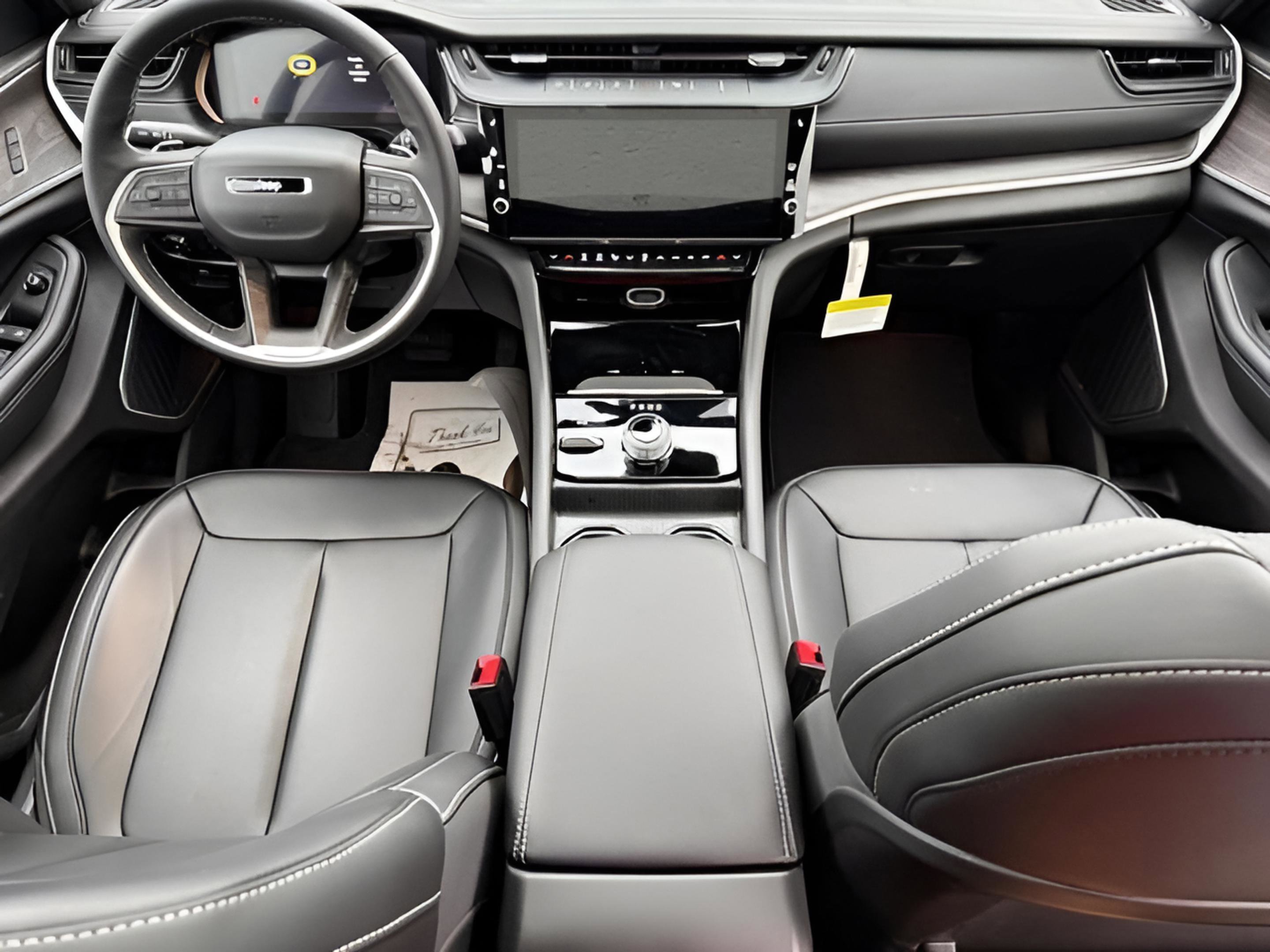 New 2026 Jeep Grand Cherokee Limited image 13