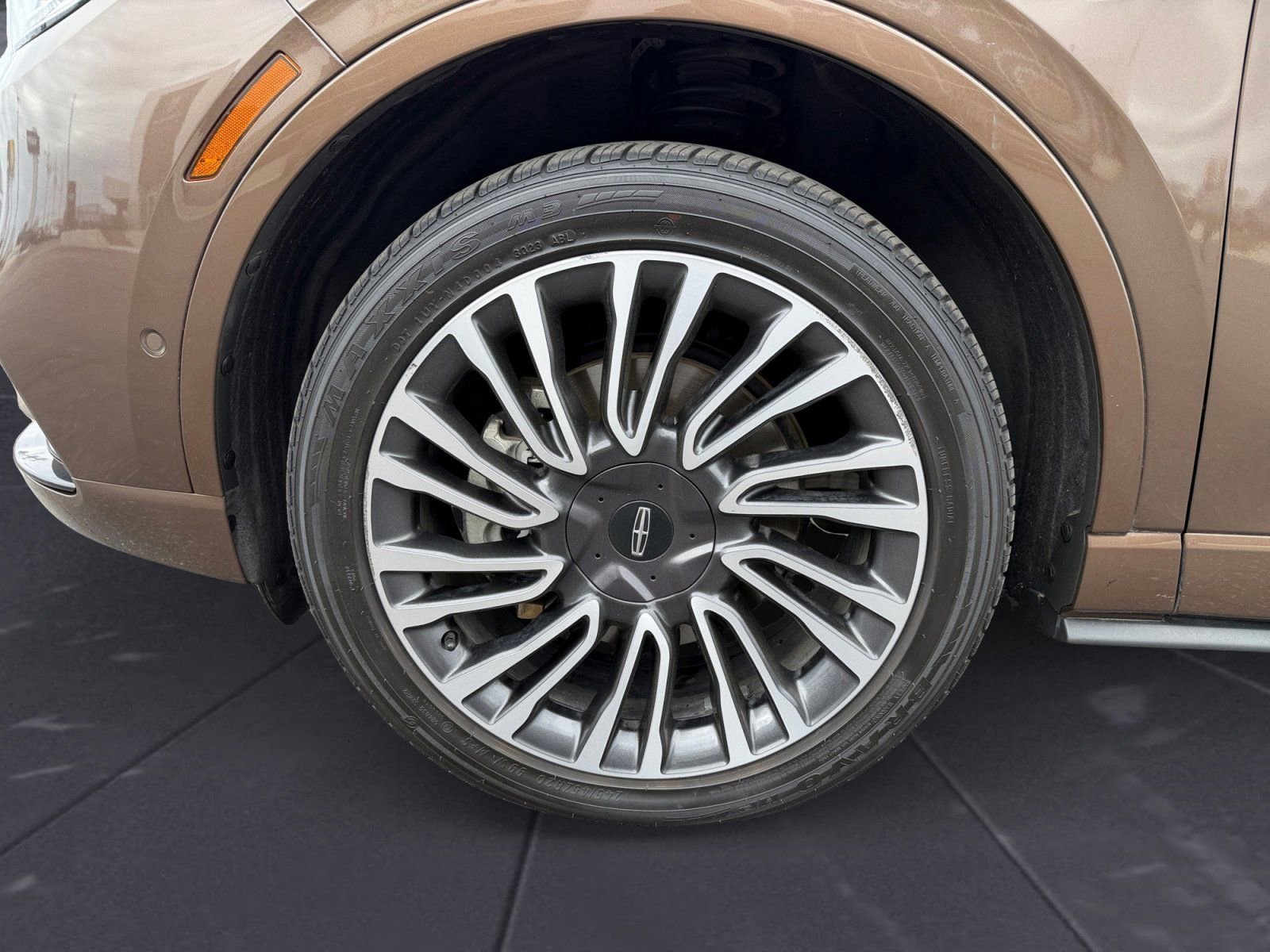 Used 2022 Lincoln Corsair Grand Touring w/ Elements Technology Bundle image 14