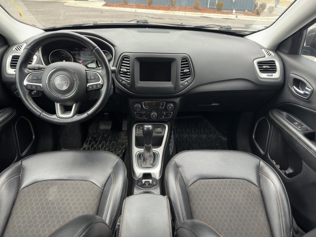 Used 2020 Jeep Compass Latitude image 12