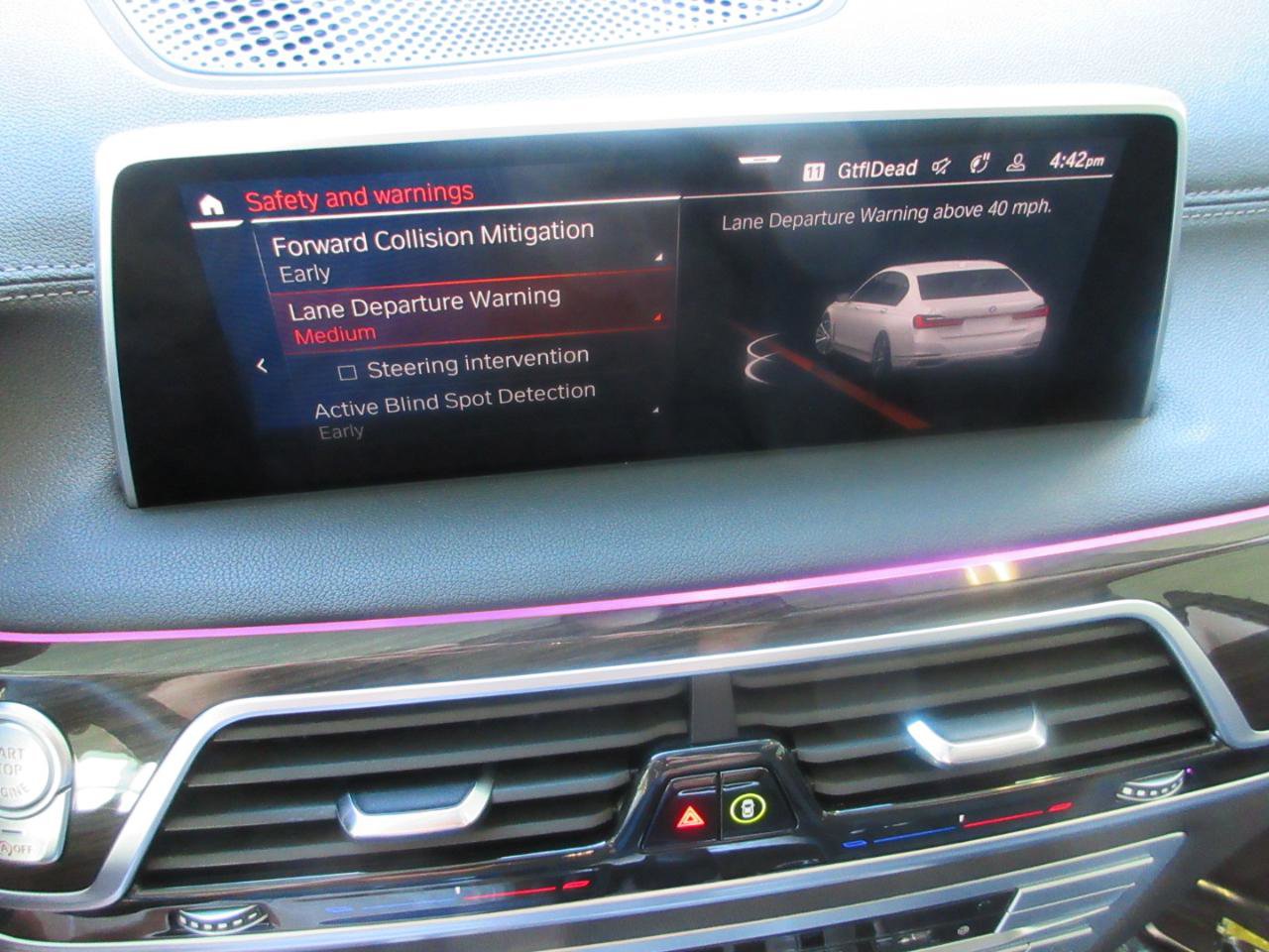 Used 2022 BMW 740i image 72