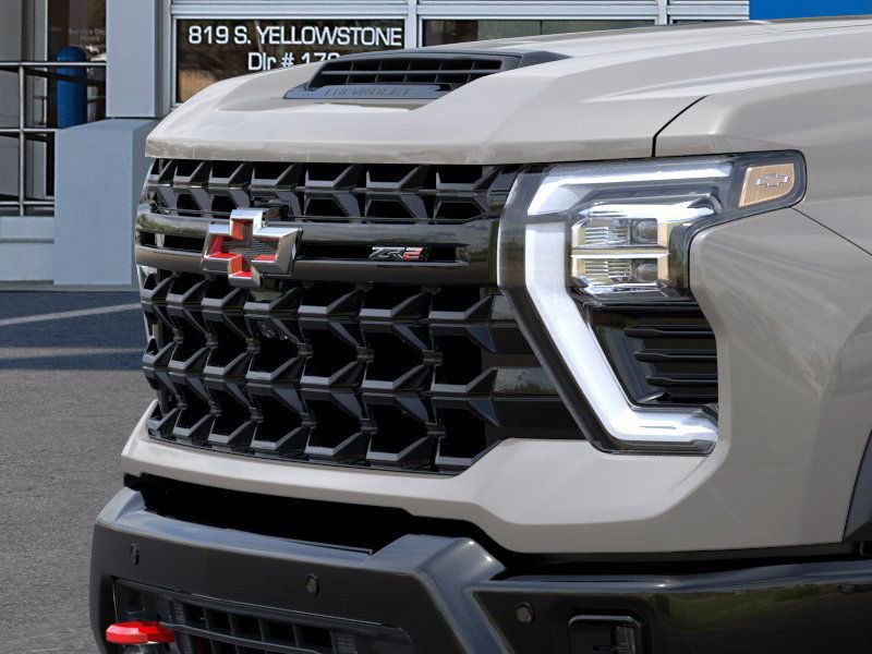 New 2026 Chevrolet Silverado 2500 ZR2 image 13