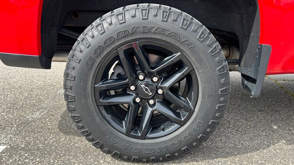 Used 2021 Chevrolet Silverado 1500 LT Trail Boss w/ LT Trail Boss Premium Package AWD/4WD image 29