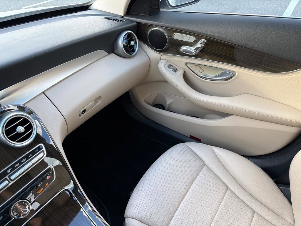 Used 2016 Mercedes-Benz C 300 Sedan w/ Premium 1 Package image 26