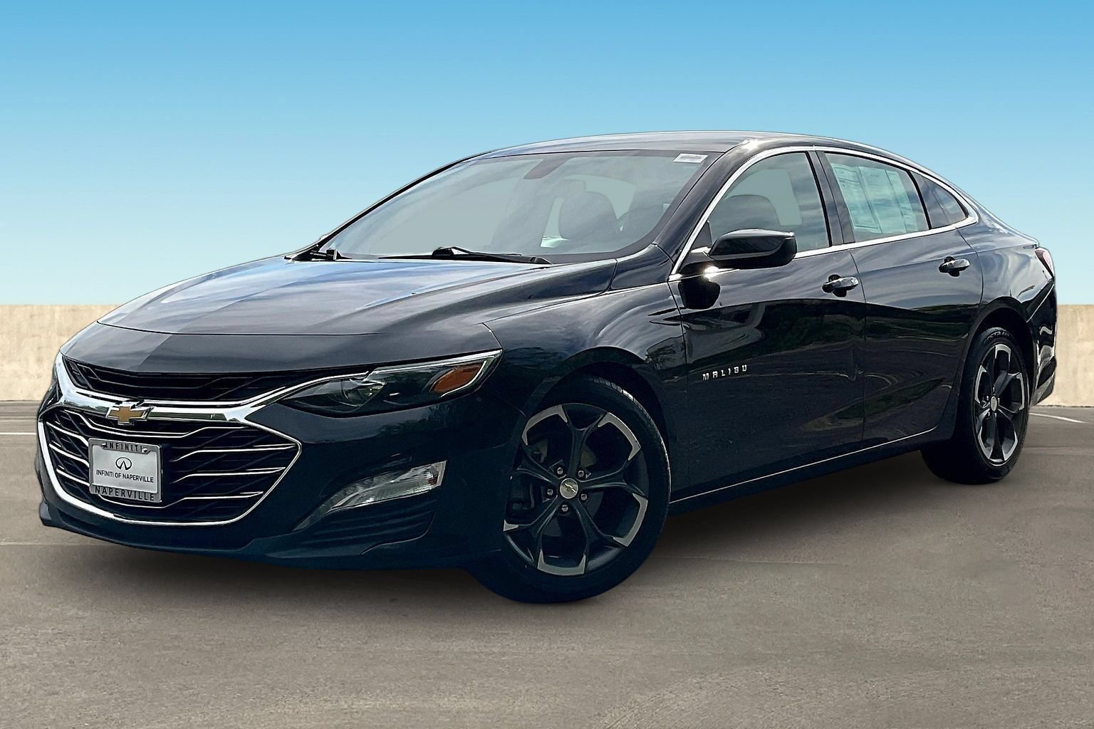 Used 2022 Chevrolet Malibu LT FWD image 3