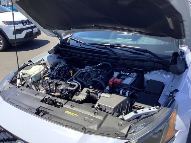 Used 2024 Nissan Altima 2.5 SR AWD/4WD image 41