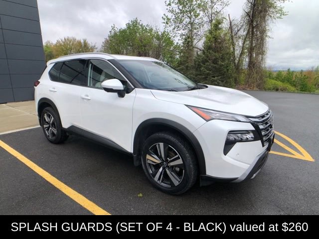 Certified 2025 Nissan Rogue SL w/ SL Premium Package AWD/4WD image 8