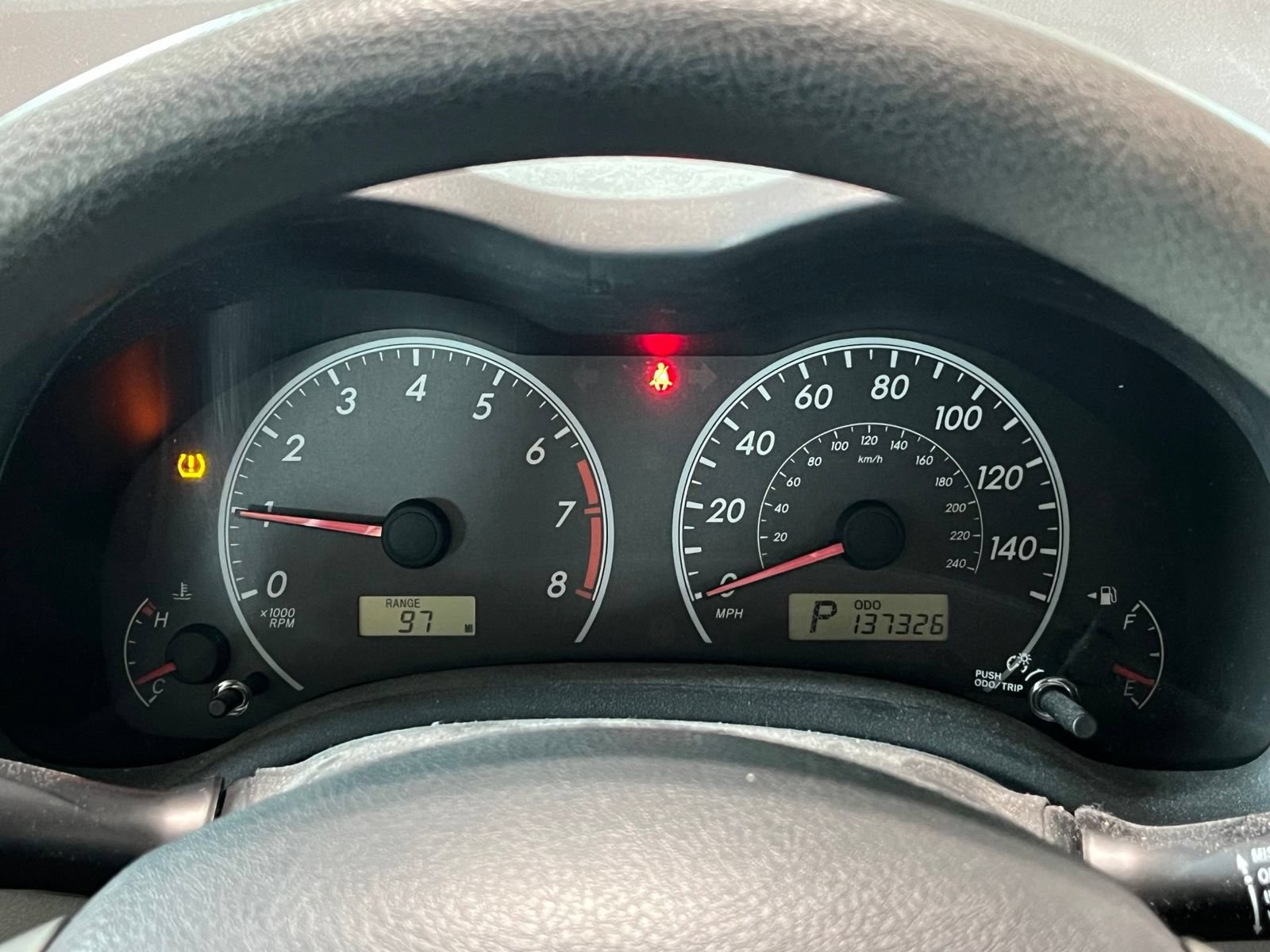 Used 2012 Toyota Corolla LE FWD image 19