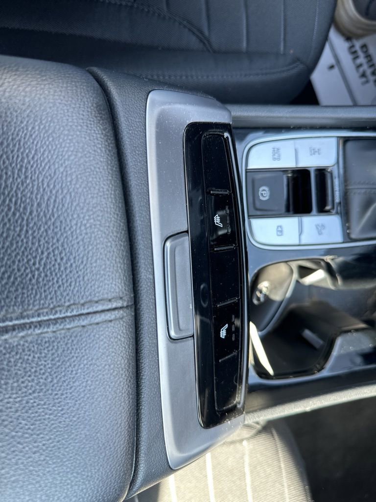 Used 2023 Hyundai Santa Cruz SEL w/ Activity Package image 25