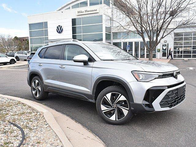 New 2025 Volkswagen Taos SE