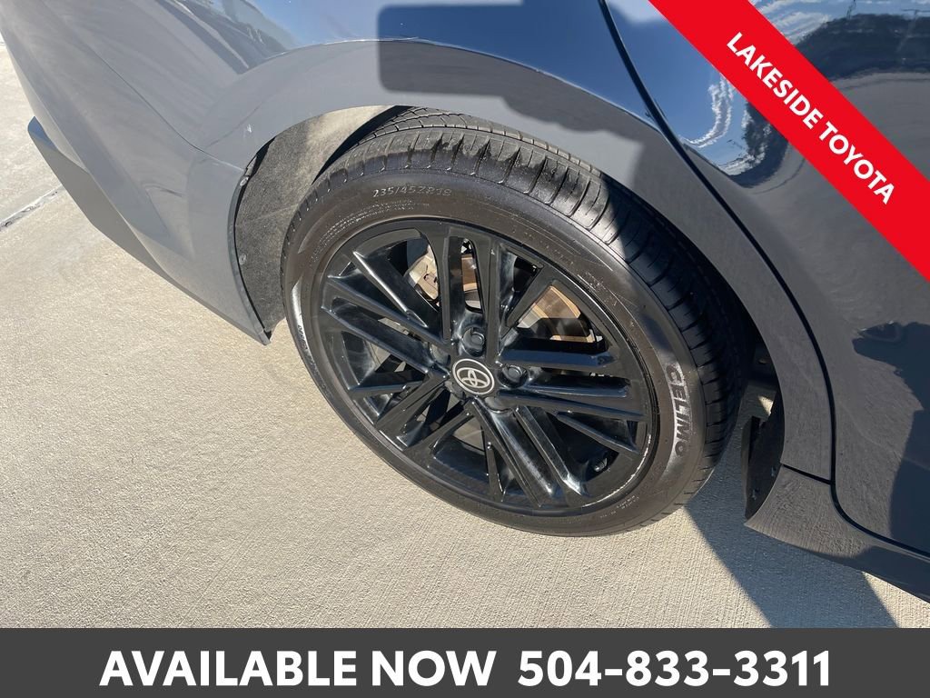 Used 2025 Toyota Camry SE image 34