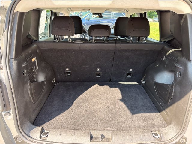 Used 2021 Jeep Renegade Sport AWD/4WD image 24
