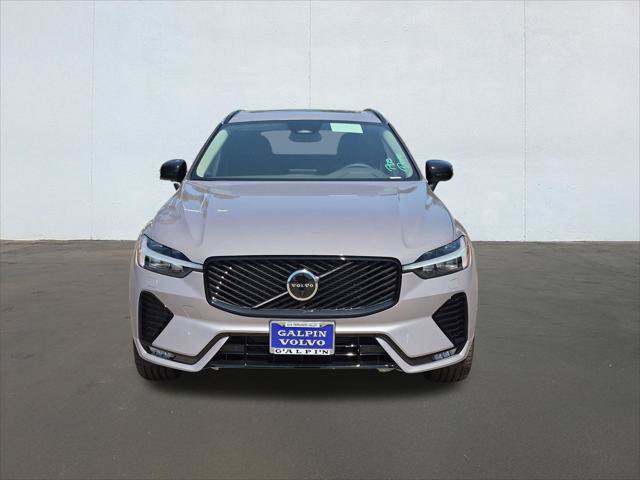 New 2027 Volvo XC60 B5 Plus AWD/4WD image 4